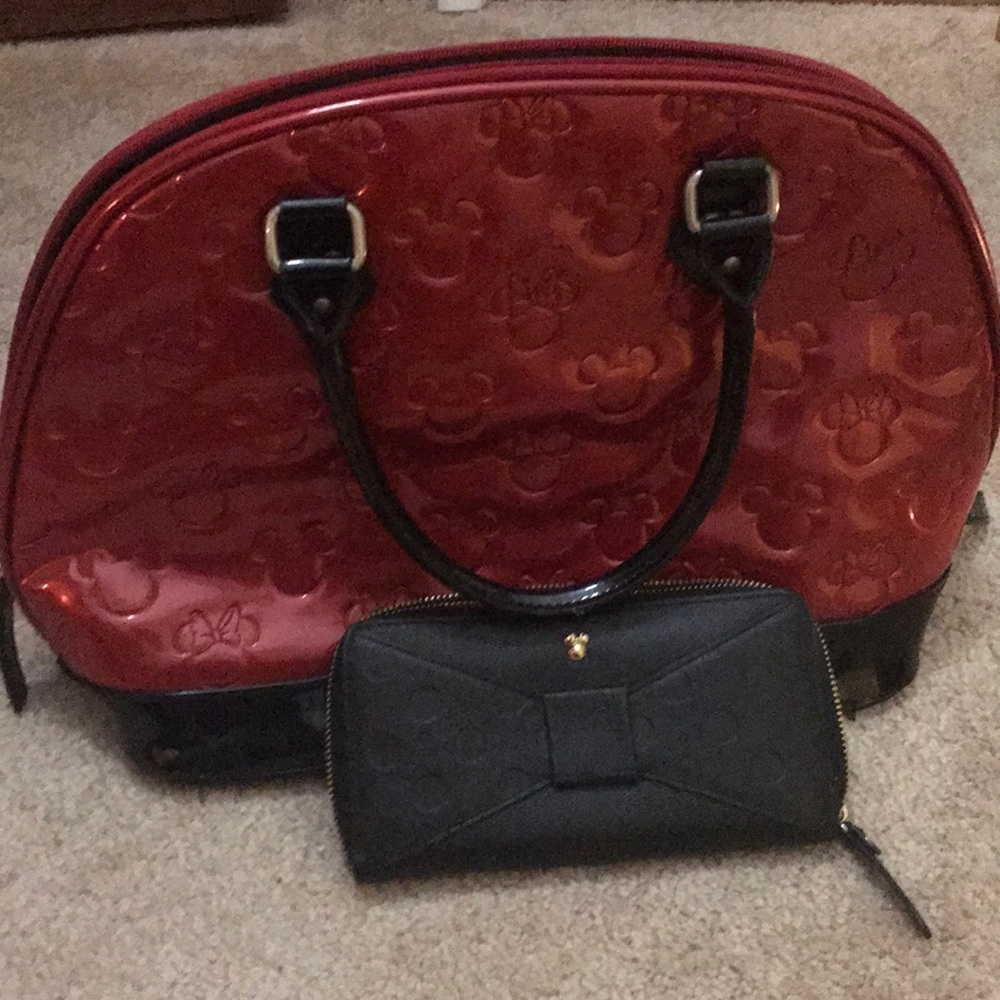 Minnie Mouse bag and wallet